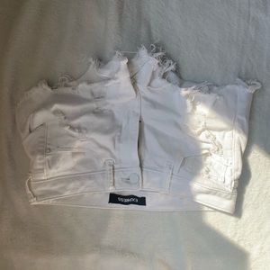 express white stretchy shorts ✨